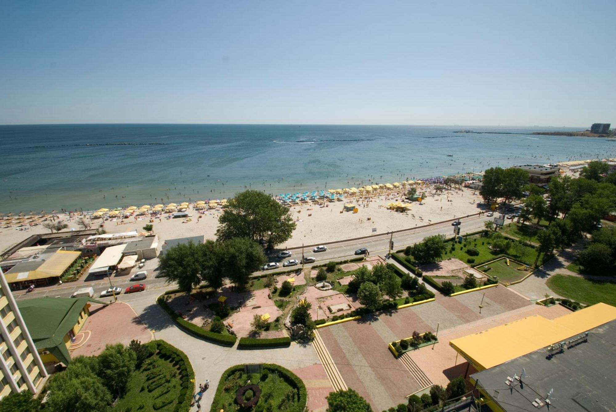 Hotel Pescarus Mamaia Exterior photo